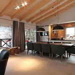 Aparthotel Avenida Mountain 4*