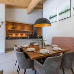 Aparthotel Avenida Mountain 4*