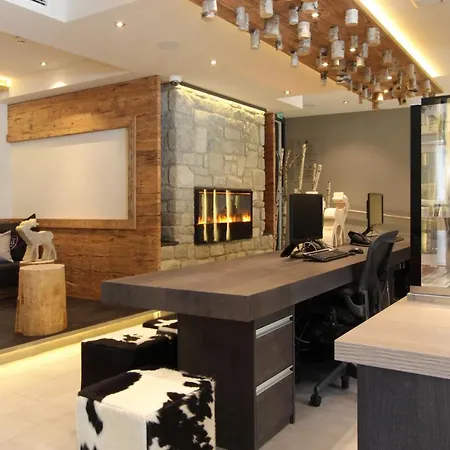 Avenida Mountain Apartmanhotel Kaprun