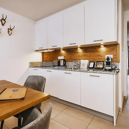 Aparthotel Avenida Mountain 4*