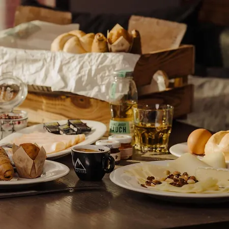 Апарт-готель Avenida Mountain 4*