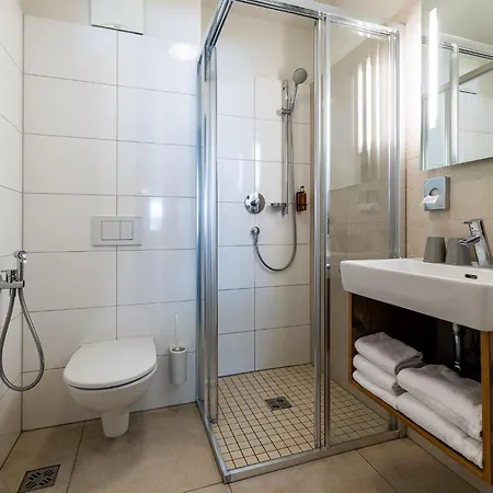 Avenida Mountain Aparthotel 4*