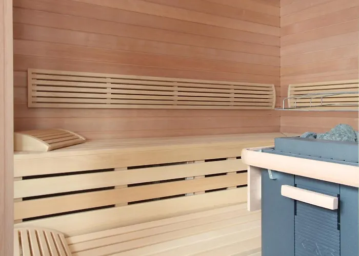 Ξενοδοχείο με διαμερίσματα Avenida Mountain 4*