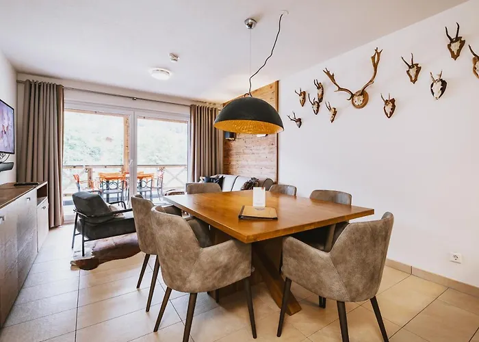 Ξενοδοχείο με διαμερίσματα Avenida Mountain